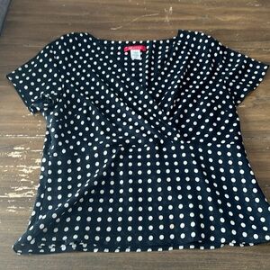 Anne Klein top size 6